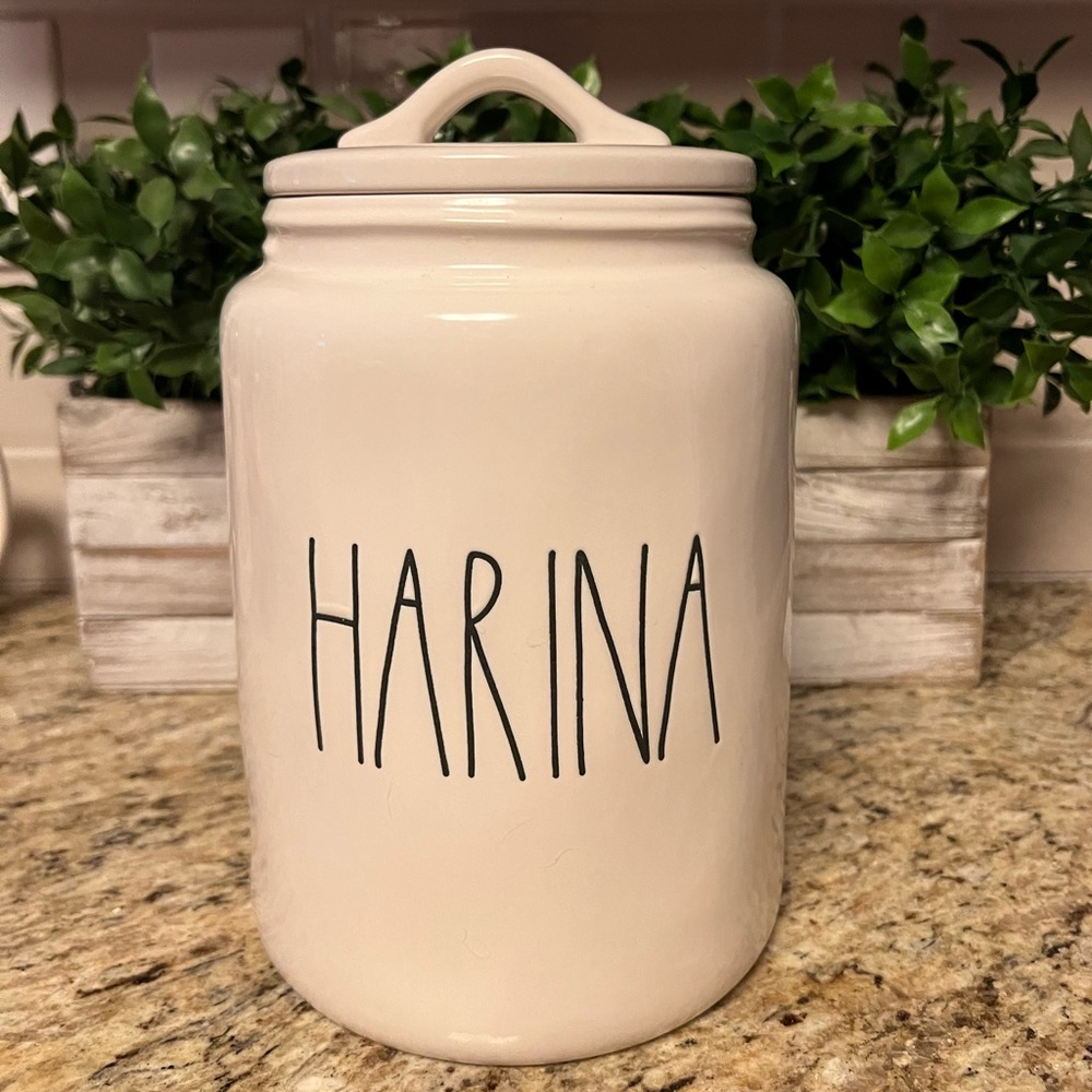 Rae Dunn Harina Canister - NWT